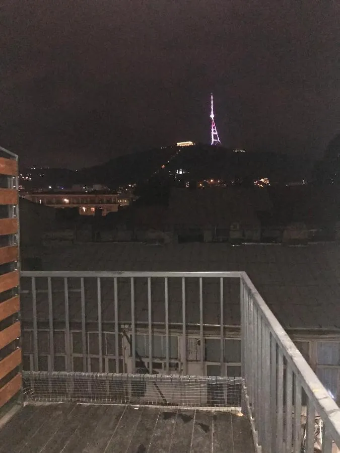Konukevi D And D Hotel Tiflis