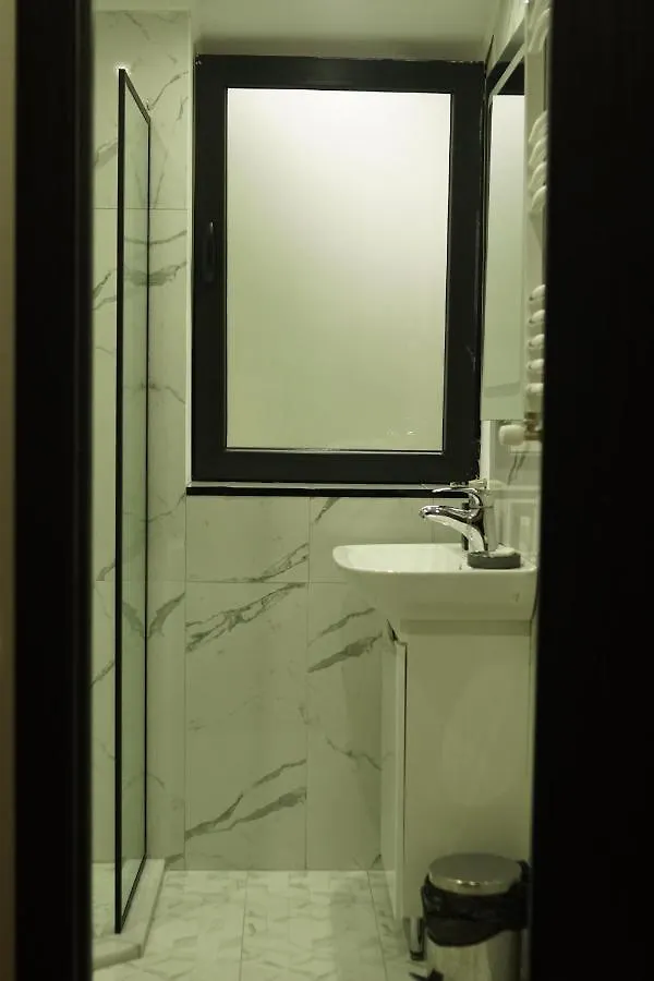 D And D Hotel Tiflis